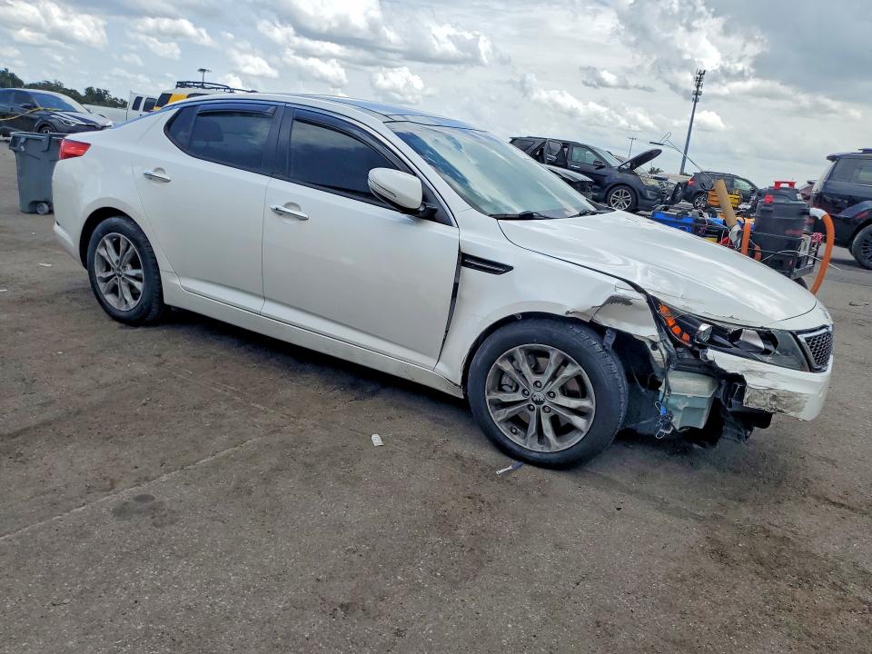 2011 Kia Optima მანქანა იყიდება აუქციონზე, vin: KNAGN4A61B5134836, აუქციონის ნომერი: 60840446