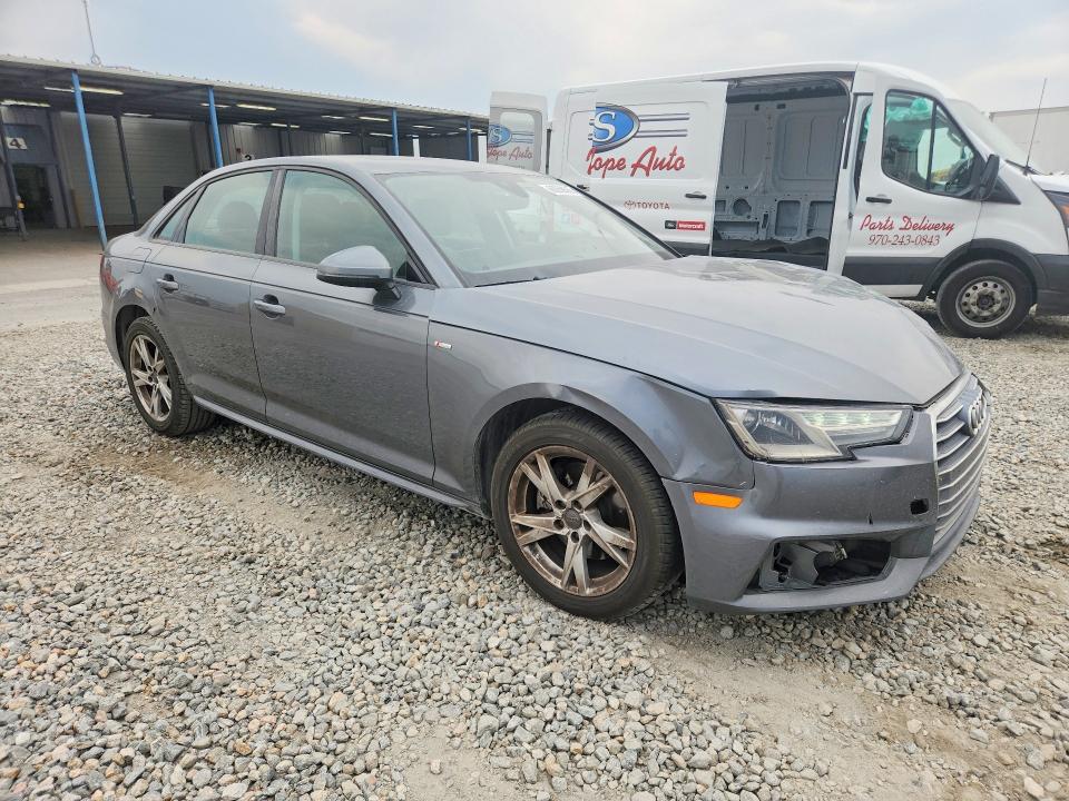 60269396 :رقم المزاد ، WAUKMAF45JN009436 vin ، 2018 Audi A4 مزاد بيع