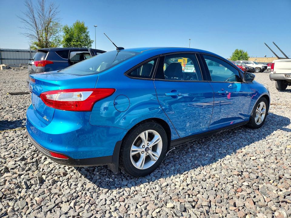 2014 Ford Focus მანქანა იყიდება აუქციონზე, vin: 1FADP3F22EL337093, აუქციონის ნომერი: 62999376