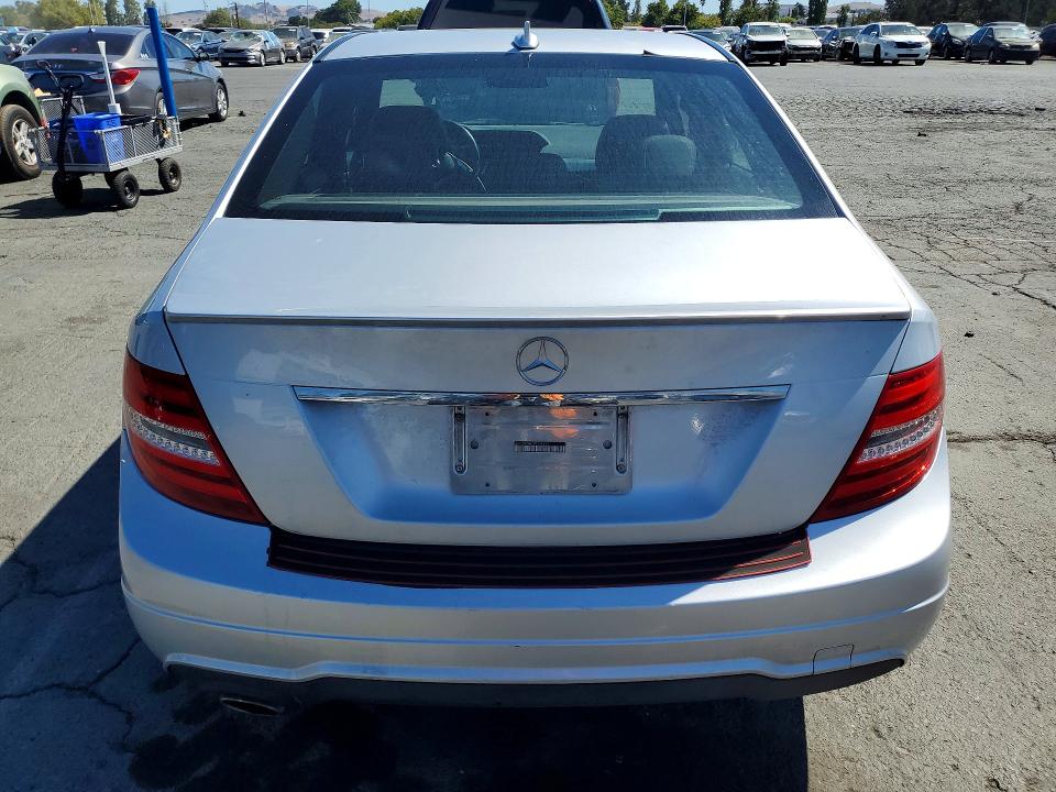 Auction sale of the 2014 Mercedes-benz C, vin: WDDGF4HB2ER306863, lot number: 62915126