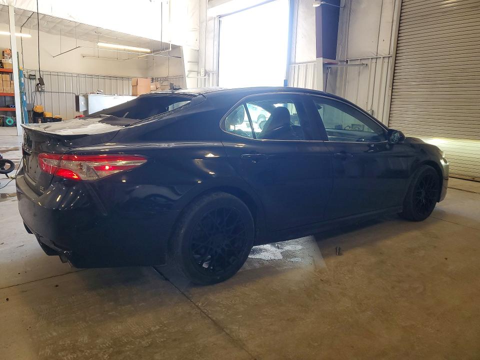 Продаж на аукціоні авто 2020 Toyota Camry, vin: 4T1J11BKXLU004538, номер лоту: 60383026
