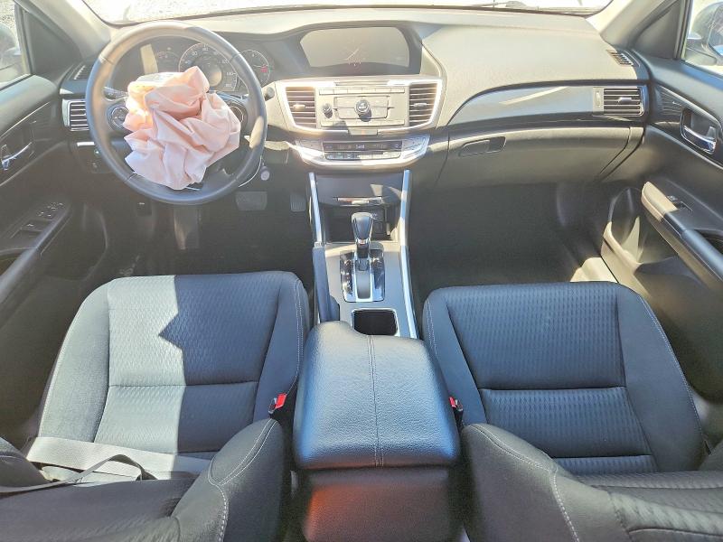 62355726 :رقم المزاد ، 1HGCR2F56FA217641 vin ، 2015 Honda Accord مزاد بيع