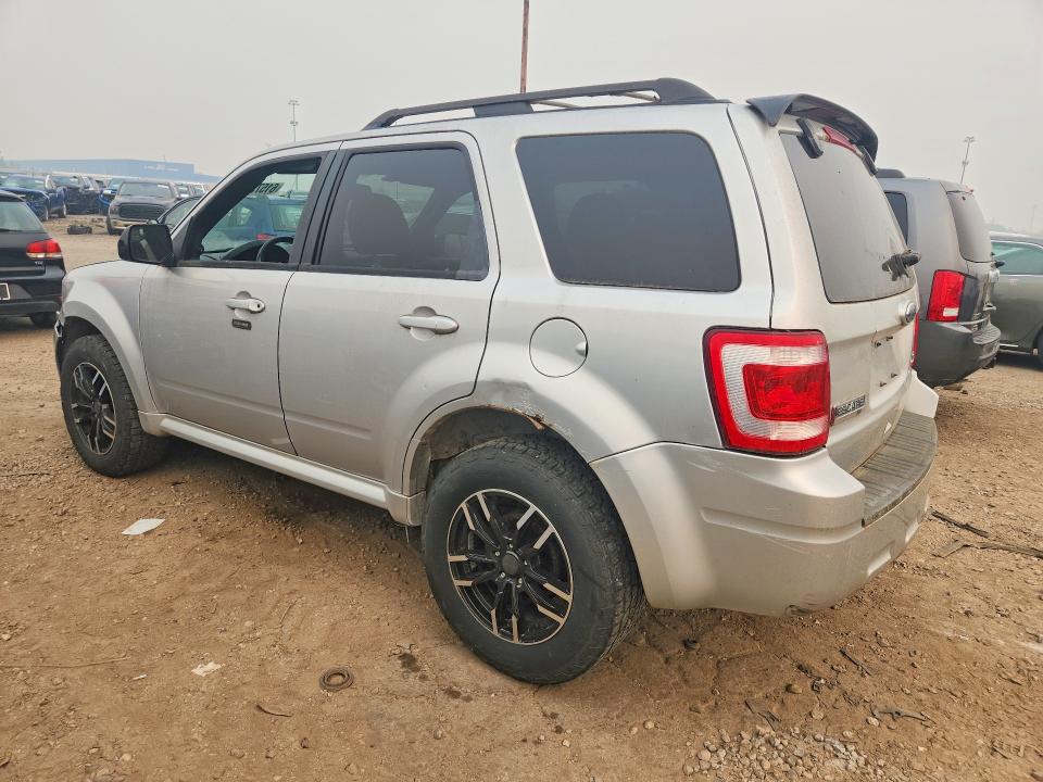 61573616 :رقم المزاد ، 1FMCU9DG4AKC55667 vin ، 2010 Ford Escape مزاد بيع