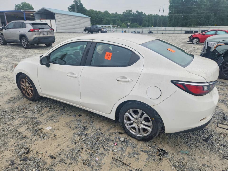 60766236 :رقم المزاد ، 3MYDLBYV0HY168891 vin ، 2017 Toyota Yaris Ia مزاد بيع