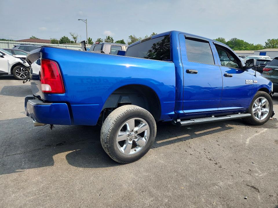 Продажа на аукционе авто 2017 Ram 1500, vin: 3C6RR7KTXHG637909, номер лота: 61896476