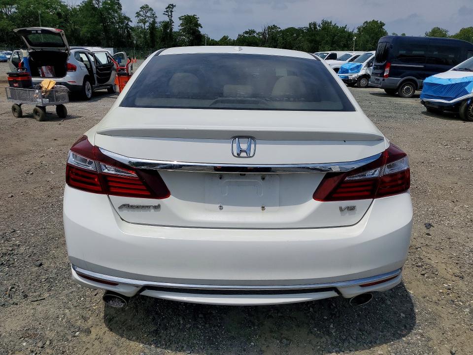 2016 Honda Accord მანქანა იყიდება აუქციონზე, vin: 1HGCR3F80GA008736, აუქციონის ნომერი: 61710226