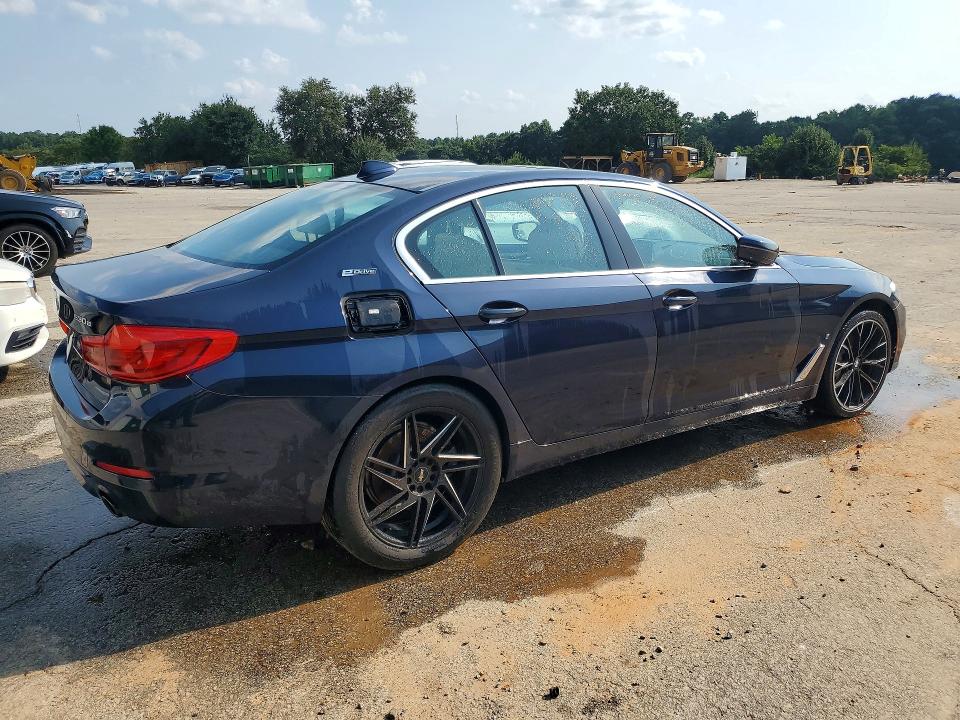 61605536 :رقم المزاد ، WBAJB1C5XKB375586 vin ، 2019 Bmw 530xe مزاد بيع