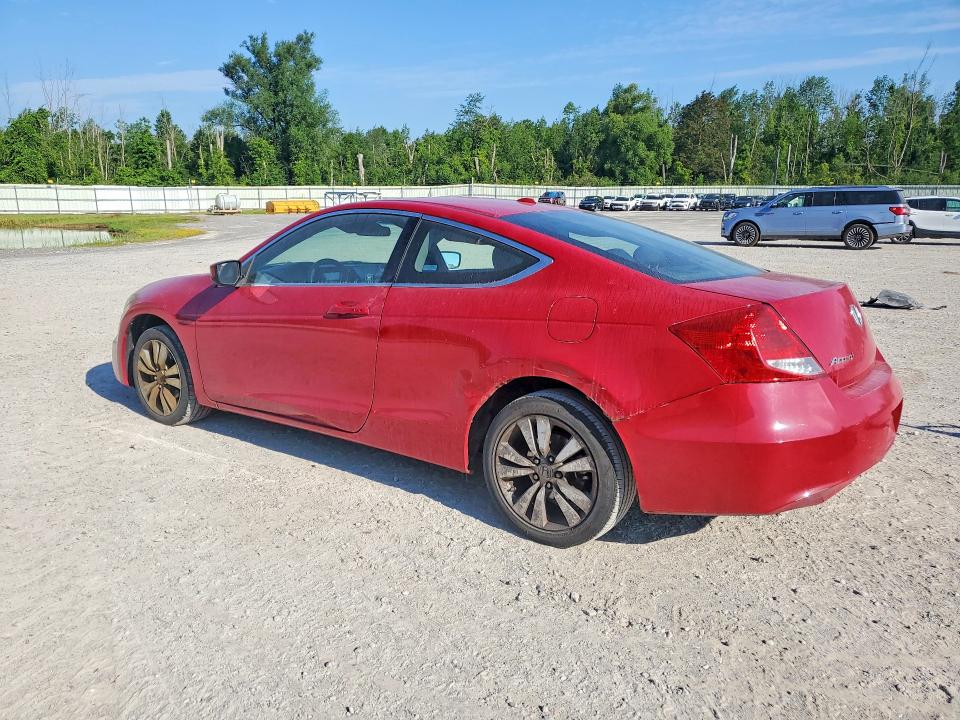 60561046 :رقم المزاد ، 1HGCS1B86BA005962 vin ، 2011 Honda Accord مزاد بيع