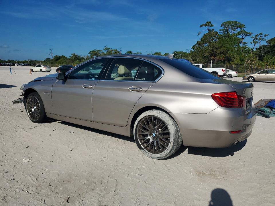59344476 :رقم المزاد ، WBA5B1C52FD920742 vin ، 2015 Bmw 535 مزاد بيع