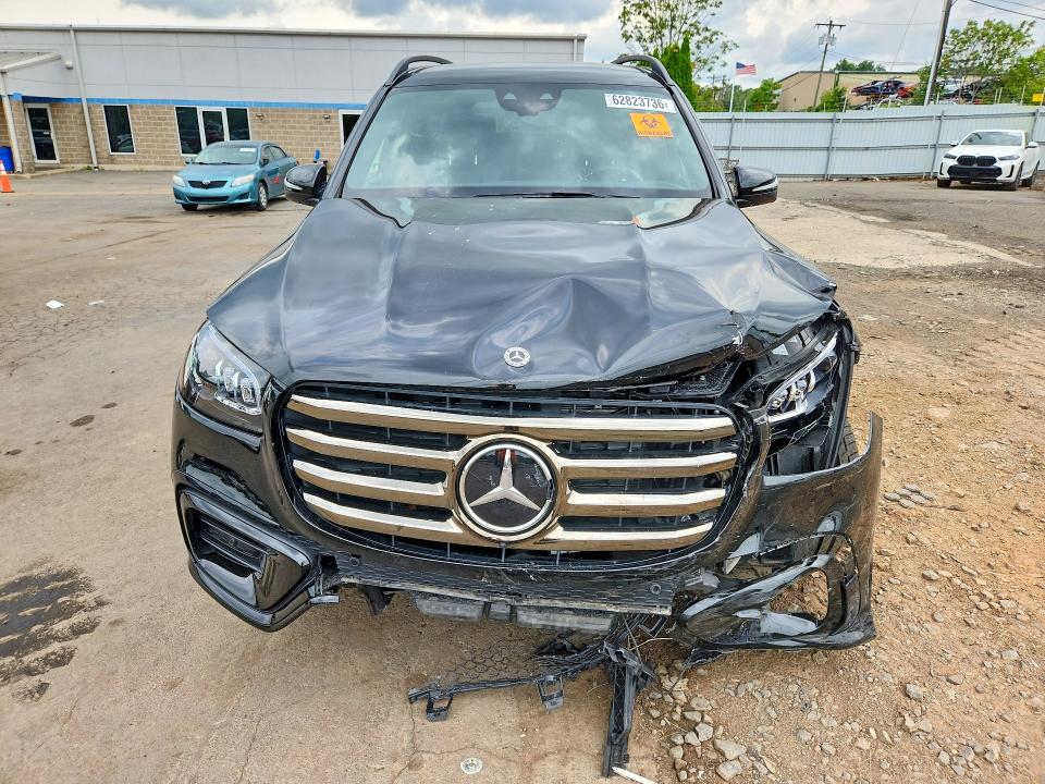 62823736 :رقم المزاد ، 4JGFF5KE6RB269292 vin ، 2024 Mercedes-benz Gls مزاد بيع