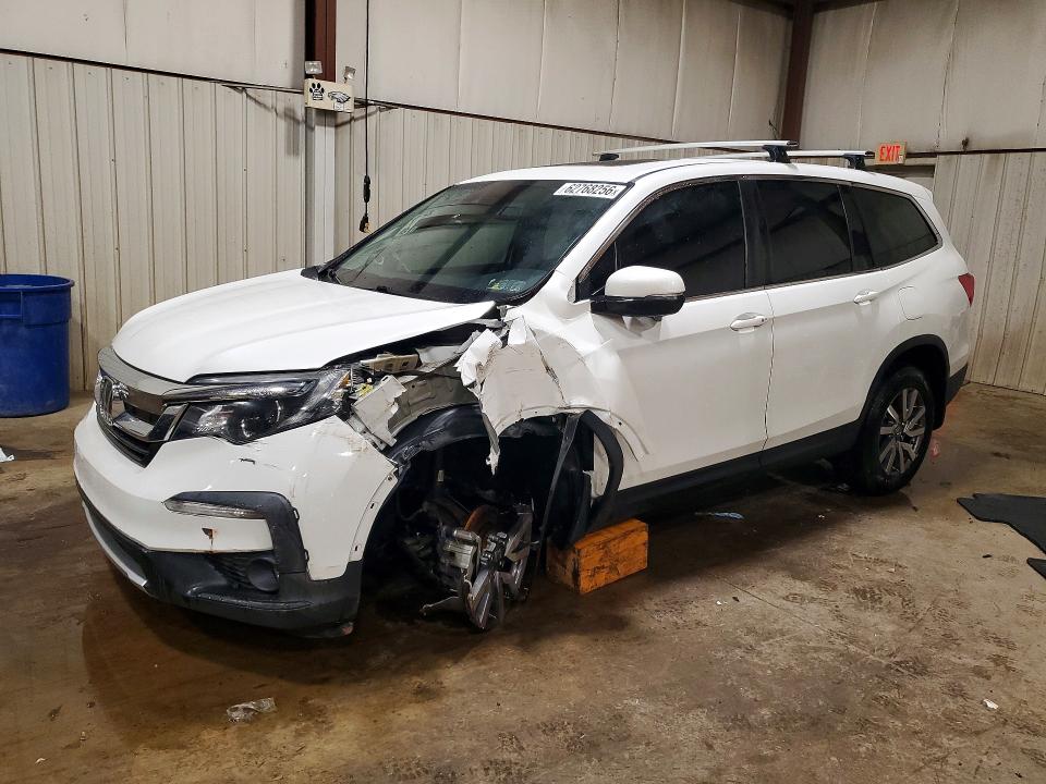 62768256 :رقم المزاد ، 5FNYF6H56MB084823 vin ، 2021 Honda Pilot مزاد بيع