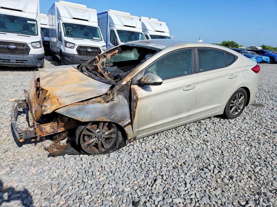 Продажа на аукционе авто 2018 Hyundai Elantra, vin: 5NPD84LF8JH253086, номер лота: 61980416