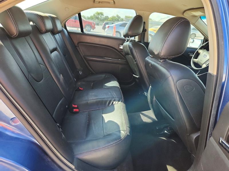 60084276 :رقم المزاد ، 3FAHP0JA4AR357663 vin ، 2010 Ford Fusion مزاد بيع