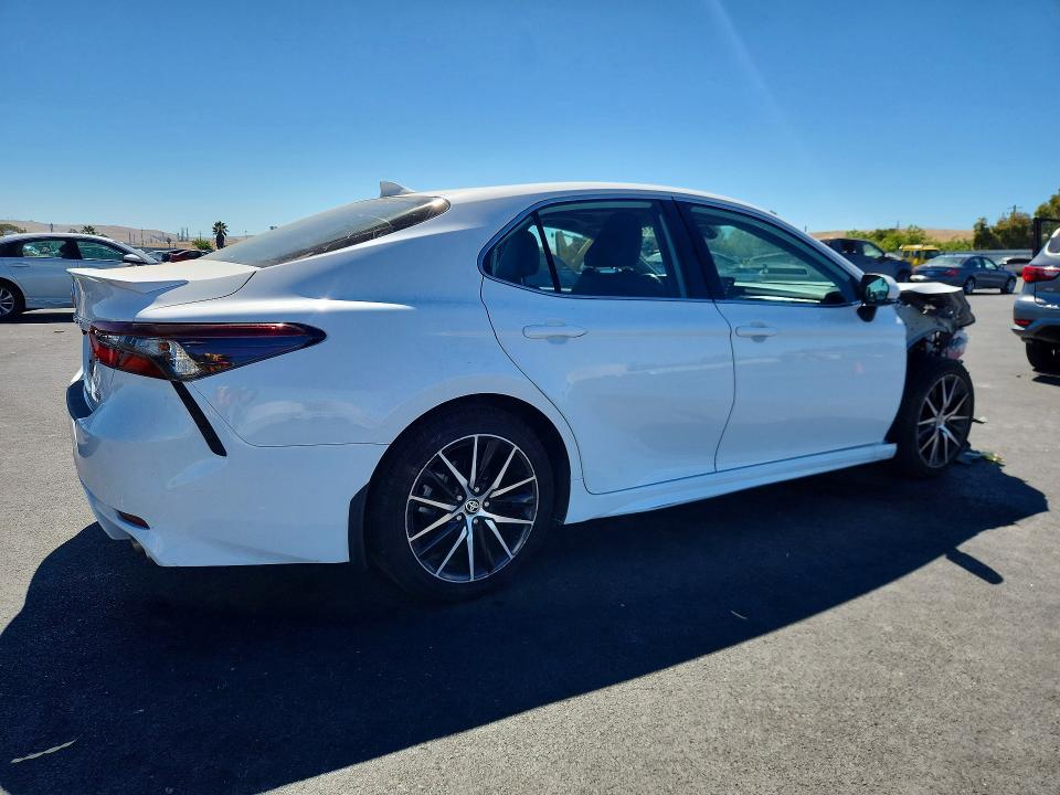 62031816 :رقم المزاد ، 4T1S11AK5PU798442 vin ، 2023 Toyota Camry مزاد بيع
