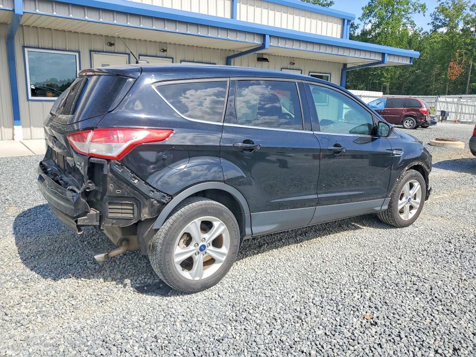 2016 Ford Escape მანქანა იყიდება აუქციონზე, vin: 1FMCU9GX6GUB10834, აუქციონის ნომერი: 61927886