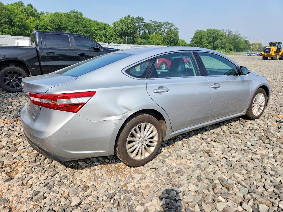 2015 Toyota Avalon Hybrid მანქანა იყიდება აუქციონზე, vin: 4T1BD1EB9FU042290, აუქციონის ნომერი: 61443036