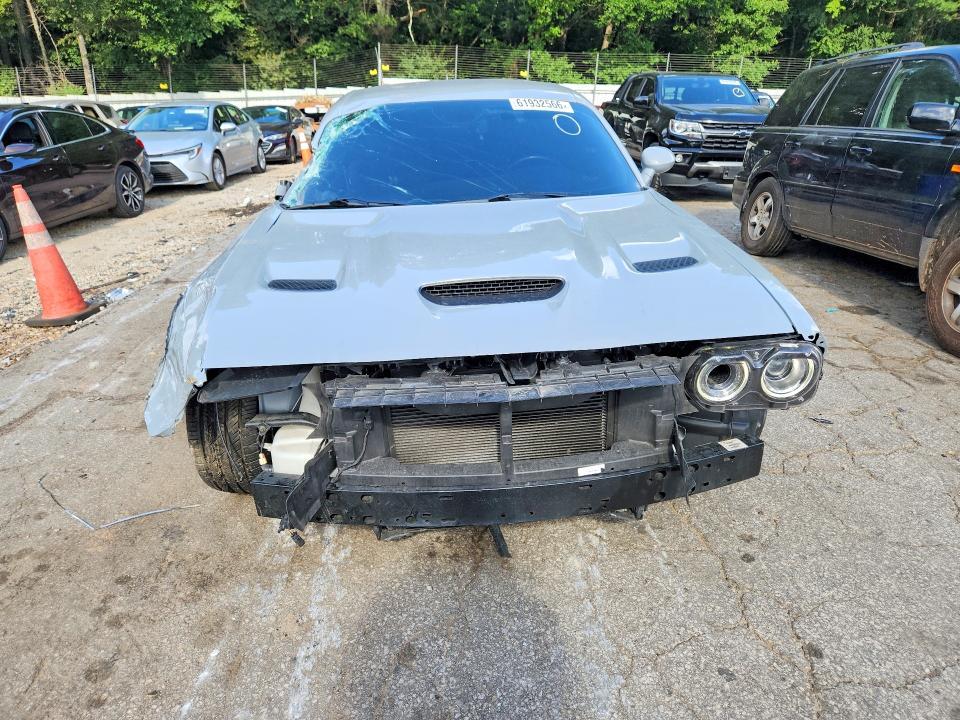 61932566 :رقم المزاد ، 2C3CDZFJ9MH617652 vin ، 2021 Dodge Challenger مزاد بيع