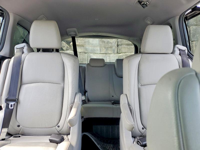 60359136 :رقم المزاد ، 5FNRL6H77JB022566 vin ، 2018 Honda Odyssey مزاد بيع