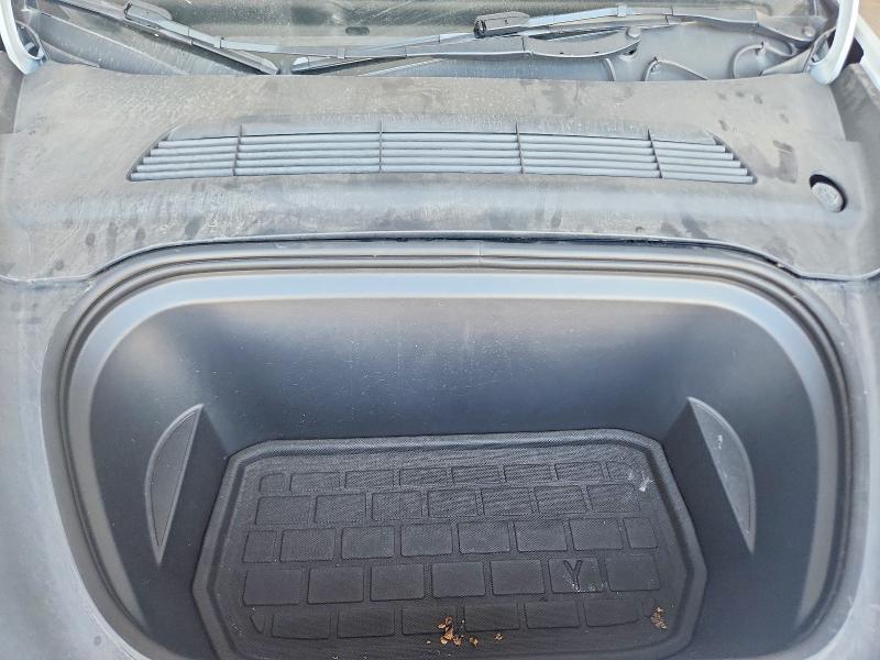 61222396 :رقم المزاد ، 7SAYGAEE1PF759294 vin ، 2023 Tesla Model Y مزاد بيع