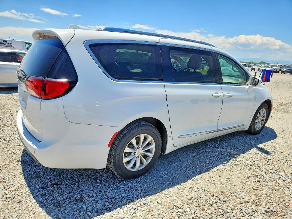 Aukcja sprzedaży 2018 Chrysler Pacifica, vin: 2C4RC1EG8JR315064, numer aukcji: 60765986
