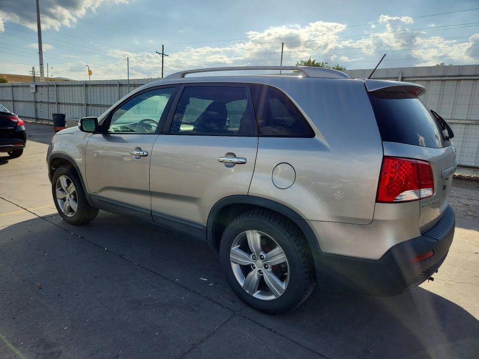 Продаж на аукціоні авто 2013 Kia Sorento, vin: 5XYKUDA2XDG336985, номер лоту: 61810586
