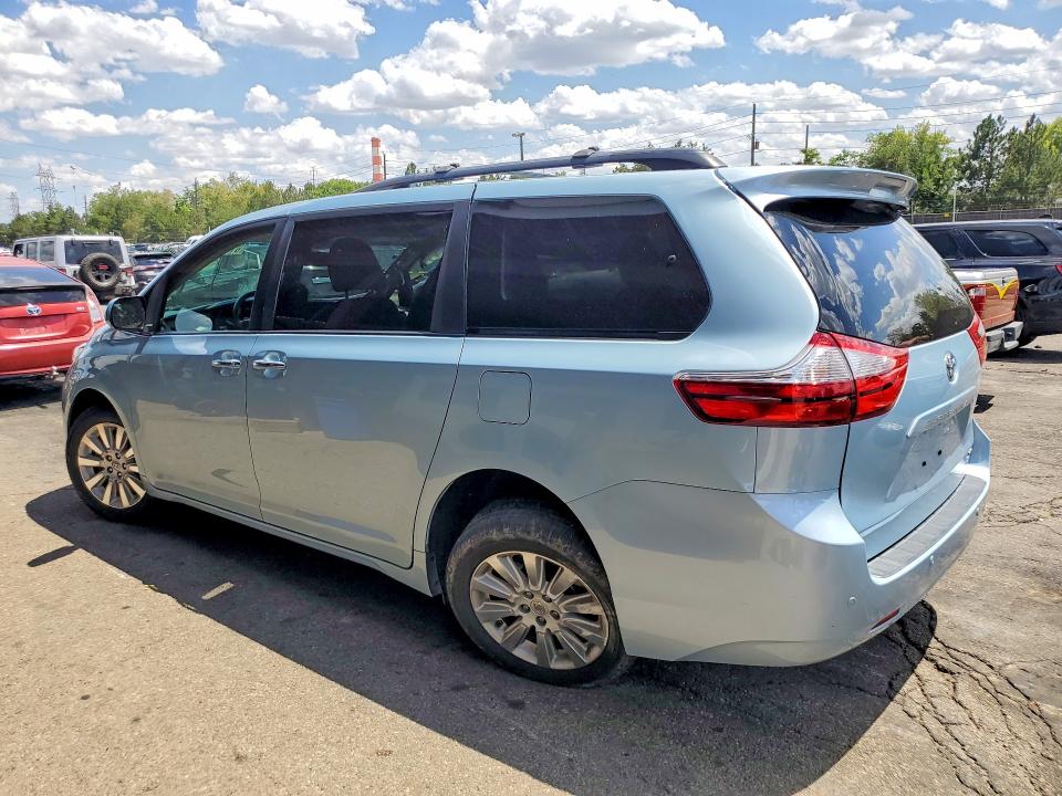 2015 Toyota Sienna მანქანა იყიდება აუქციონზე, vin: 5TDDK3DC3FS108460, აუქციონის ნომერი: 61810666
