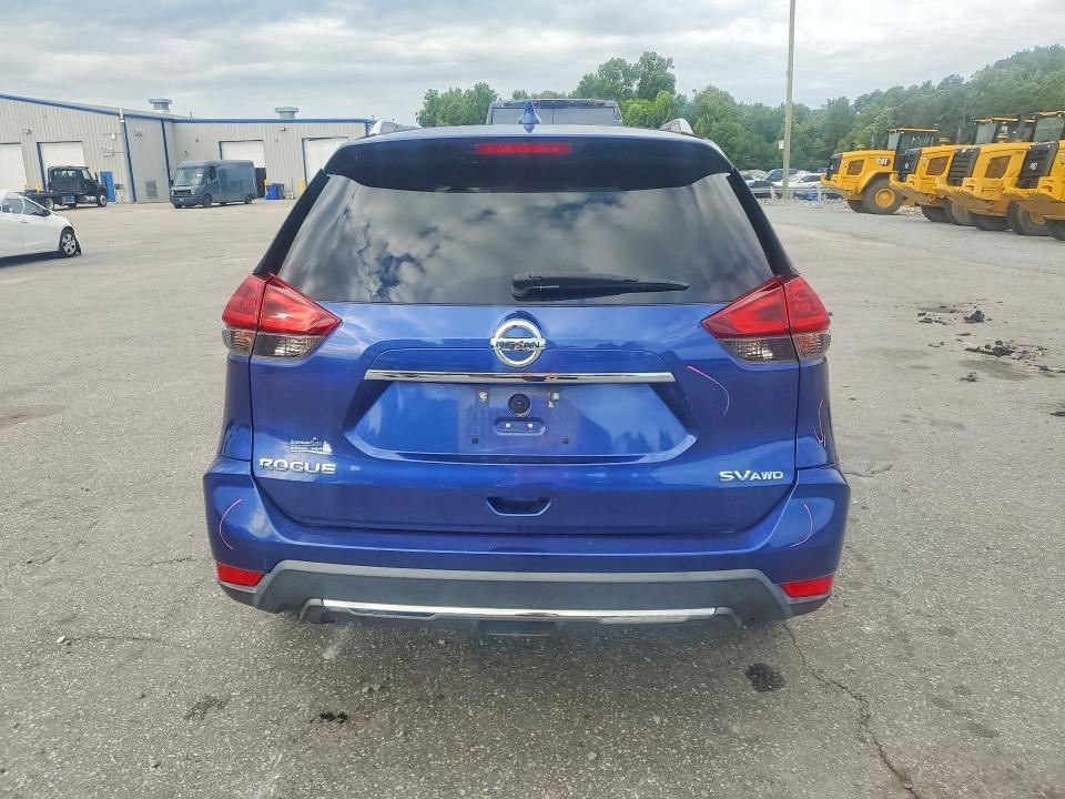60500866 :رقم المزاد ، 5N1AT2MV0JC792028 vin ، 2018 Nissan Rogue مزاد بيع