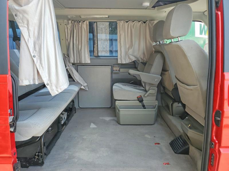 62345476 :رقم المزاد ، WV2NB47052H024281 vin ، 2002 Volkswagen Eurovan مزاد بيع