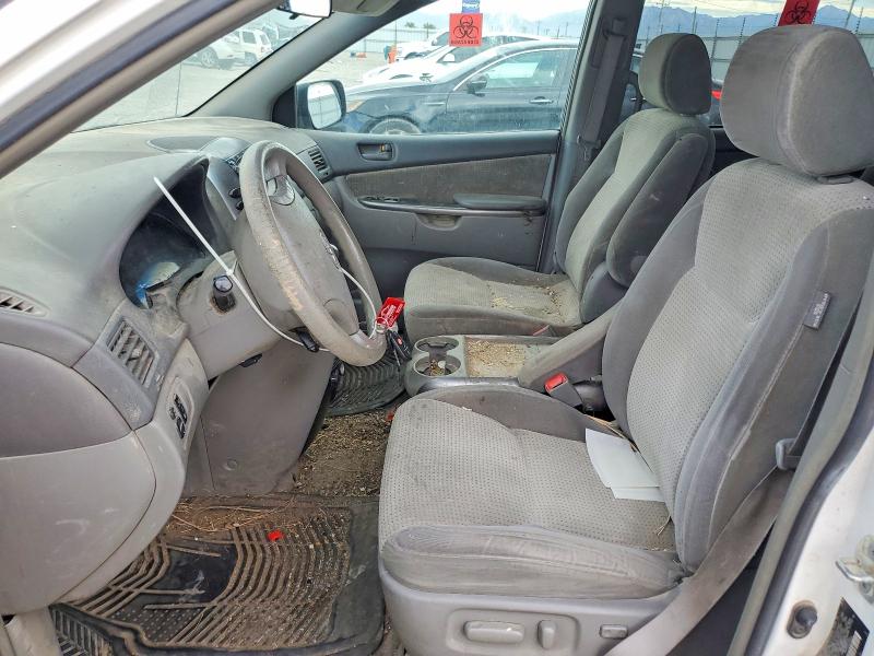 60067926 :رقم المزاد ، 5TDZA23C86S547321 vin ، 2006 Toyota Sienna مزاد بيع
