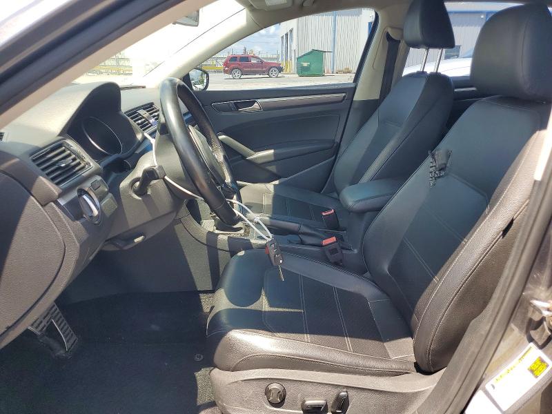 60832336 :رقم المزاد ، 1VWAA7A36JC012217 vin ، 2018 Volkswagen Passat مزاد بيع