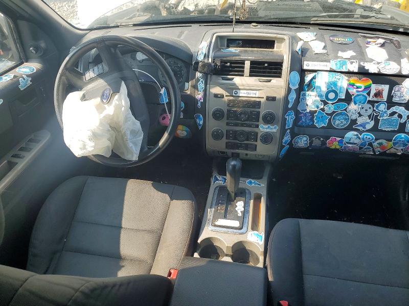 Продажа на аукционе авто 2011 Ford Escape, vin: 1FMCU0DG9BKB81370, номер лота: 61392976