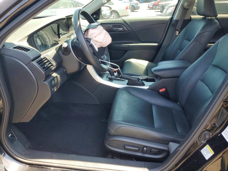62321646 :رقم المزاد ، 1HGCR3F94FA003837 vin ، 2015 Honda Accord مزاد بيع
