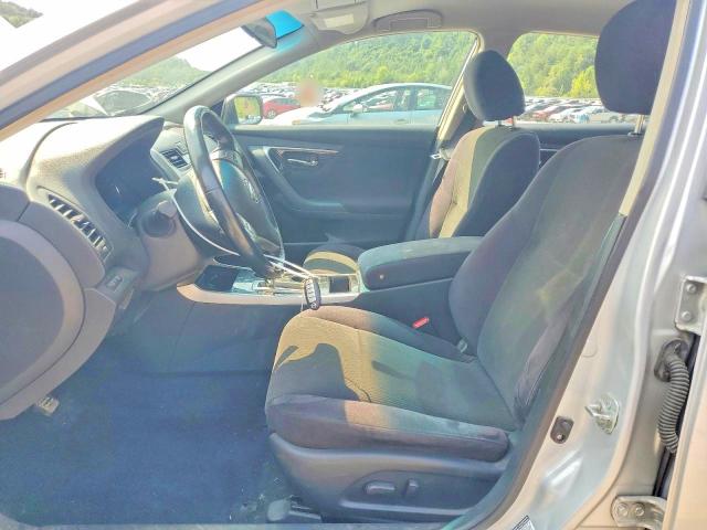 2013 Nissan Altima მანქანა იყიდება აუქციონზე, vin: 1N4AL3AP1DC265092, აუქციონის ნომერი: 60525546