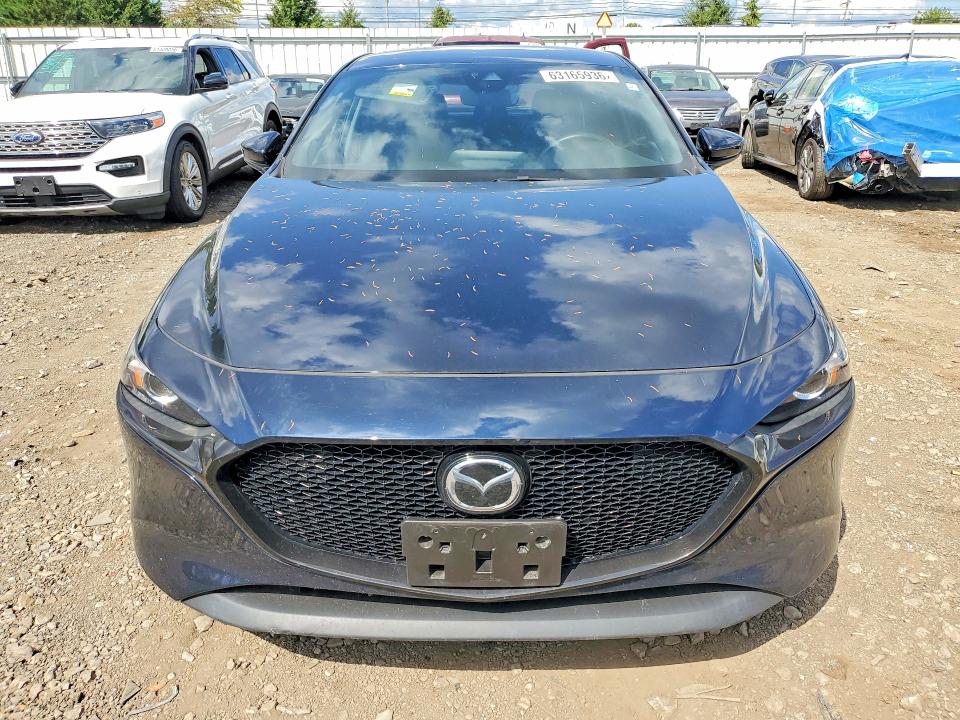 Продаж на аукціоні авто 2020 Mazda 3, vin: JM1BPALM1L1161285, номер лоту: 63165936