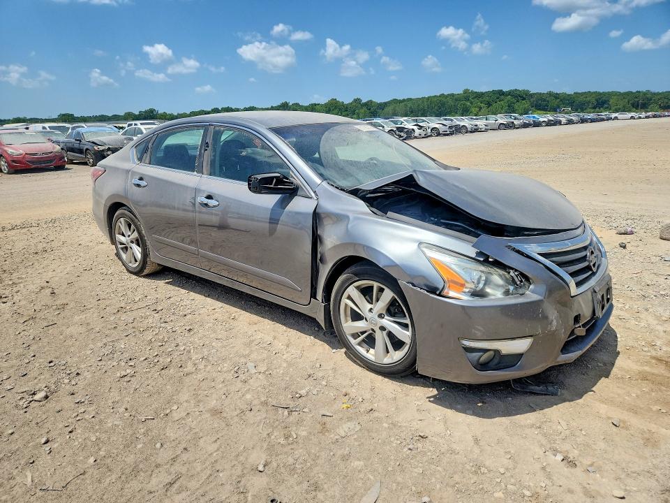 Продажа на аукционе авто 2015 Nissan Altima, vin: 1N4AL3AP3FC113818, номер лота: 61790316