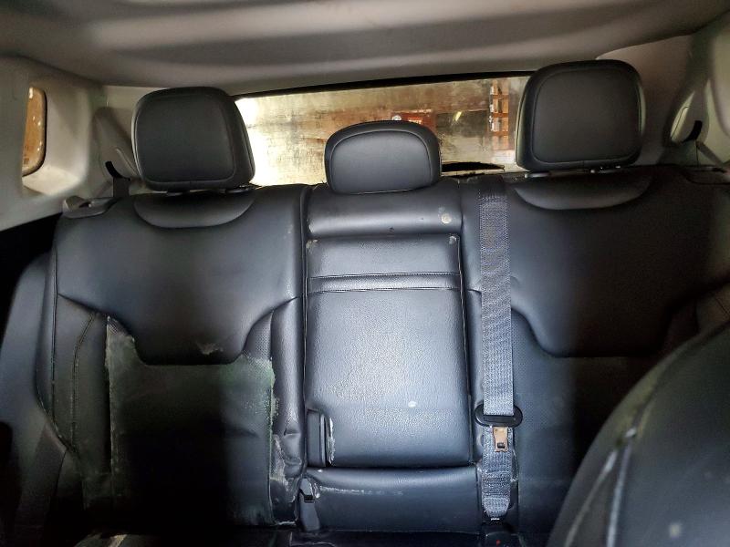 60139996 :رقم المزاد ، 3C4NJDCB8JT245480 vin ، 2018 Jeep Compass مزاد بيع