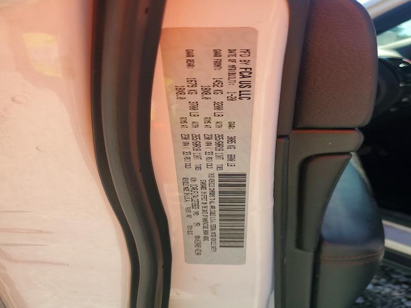 2020 Jeep Grand Cherokee მანქანა იყიდება აუქციონზე, vin: 1C4RJFLT4LC272633, აუქციონის ნომერი: 61140406