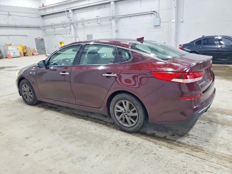 2020 Kia Optima მანქანა იყიდება აუქციონზე, vin: 5XXGT4L36LG440424, აუქციონის ნომერი: 61790996