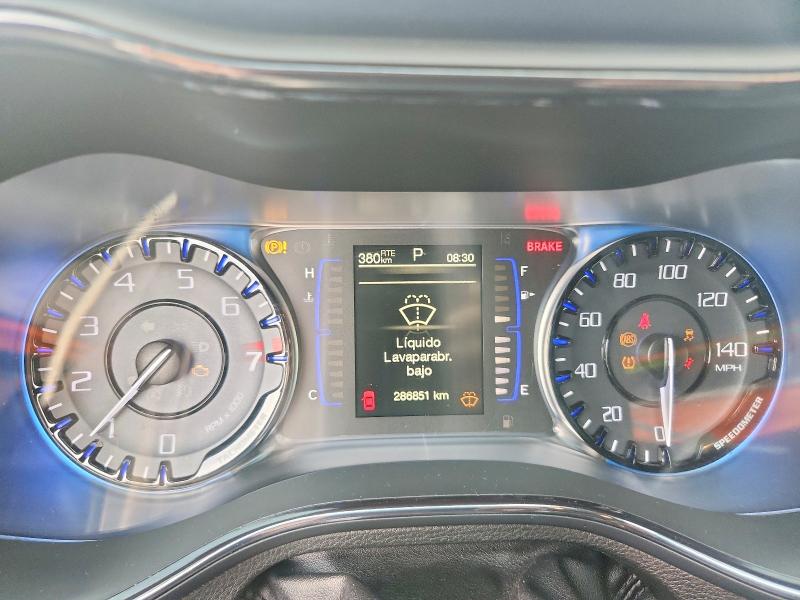 2015 Chrysler 200 მანქანა იყიდება აუქციონზე, vin: 1C3CCCBG6FN617502, აუქციონის ნომერი: 63015206
