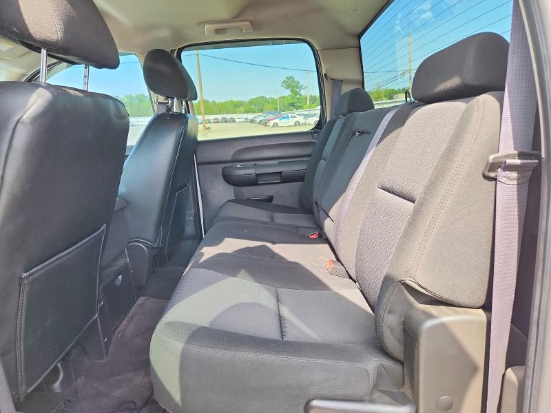 62745126 :رقم المزاد ، 3GCPKSE34BG238049 vin ، 2011 Chevrolet Silverado مزاد بيع