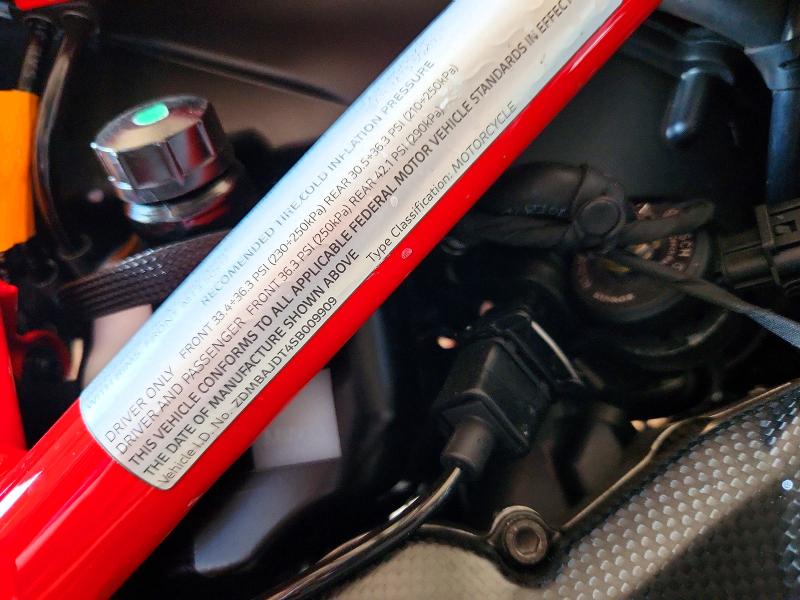 Продаж на аукціоні авто 2025 Ducati Hypermotard, vin: ZDMBAJDT4SB009909, номер лоту: 59644236