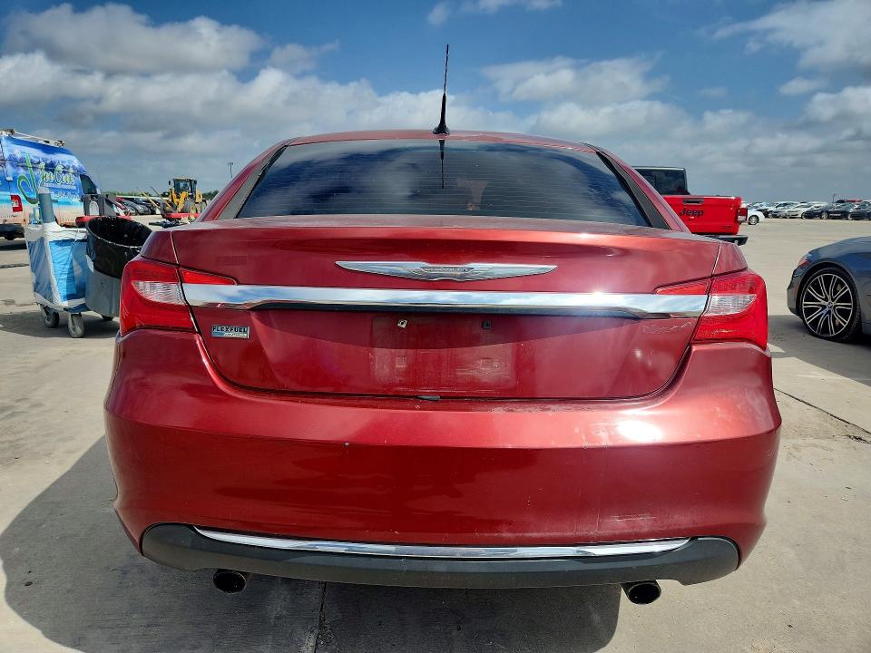 Продажа на аукционе авто 2011 Chrysler 200, vin: 1C3BC1FG2BN538896, номер лота: 61186586