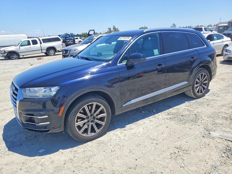 Продаж на аукціоні авто 2017 Audi Q7, vin: WA1LAAF73HD018320, номер лоту: 60718476