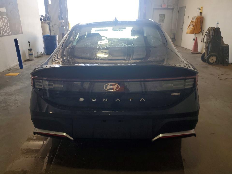 61163006 :رقم المزاد ، KMHL24JJ8TA170686 vin ، 2026 Hyundai Sonata Hybrid مزاد بيع