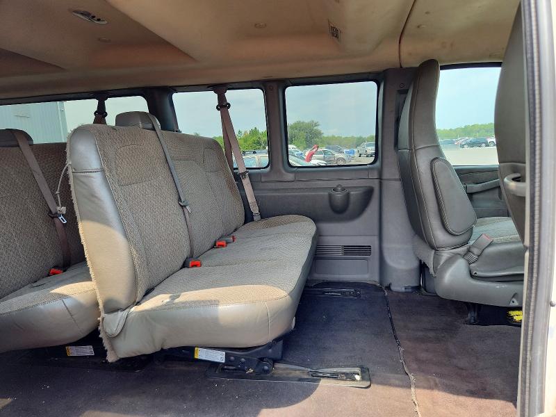 62994186 :رقم المزاد ، 1GAZGPFP1M1225004 vin ، 2021 Chevrolet Express G3500 مزاد بيع
