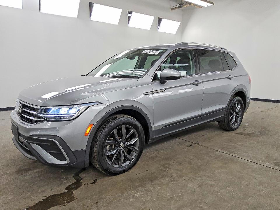 56681886 :رقم المزاد ، 3VV2B7AX4NM142400 vin ، 2022 Volkswagen Tiguan مزاد بيع