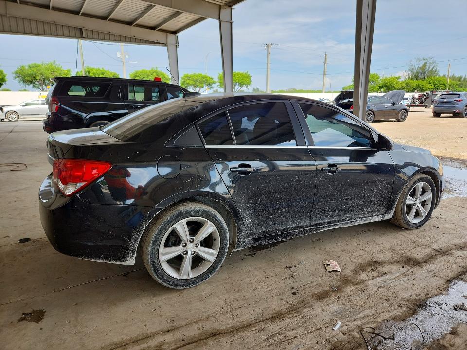 62652026 :رقم المزاد ، 1G1PE5SB7F7139112 vin ، 2015 Chevrolet Cruze مزاد بيع