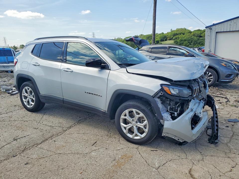59281716 :رقم المزاد ، 3C4NJDBN4RT106972 vin ، 2024 Jeep Compass مزاد بيع