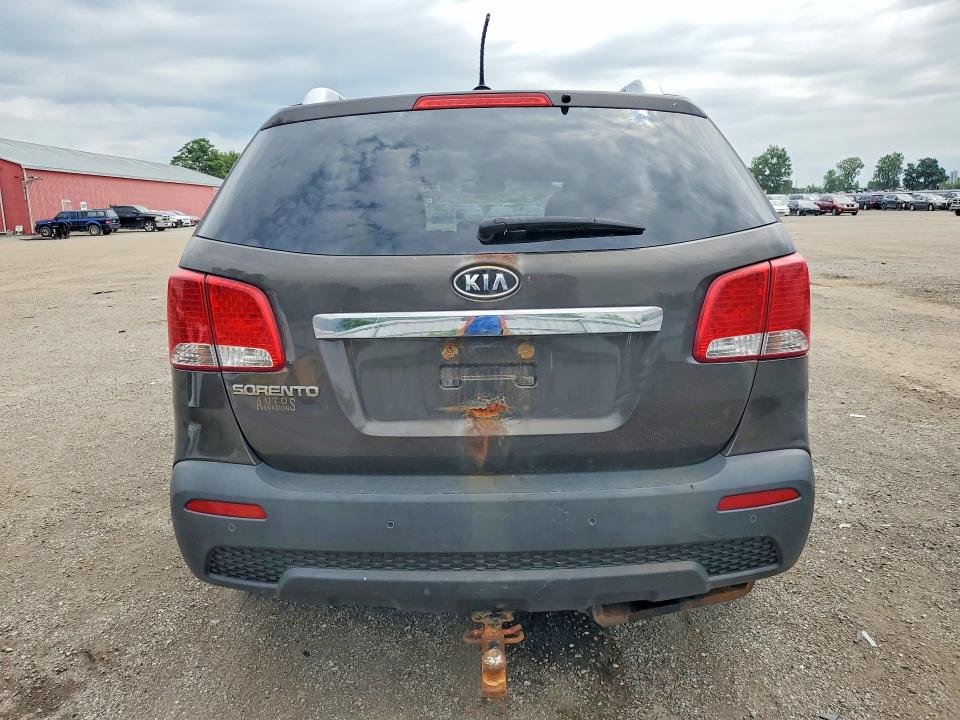 2011 Kia Sorento მანქანა იყიდება აუქციონზე, vin: 5XYKTDA29BG037407, აუქციონის ნომერი: 58536596