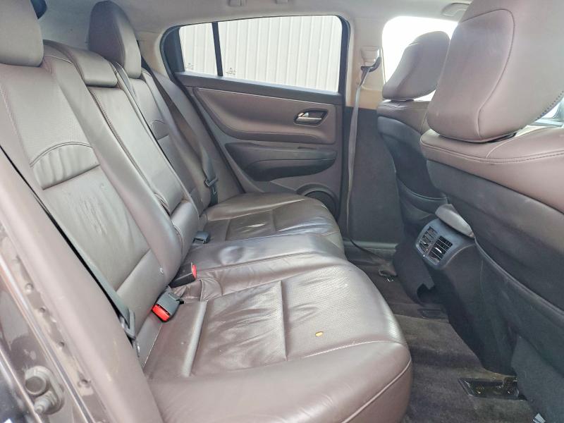 60612566 :رقم المزاد ، 2HNYB1H68BH500685 vin ، 2011 Acura Zdx مزاد بيع